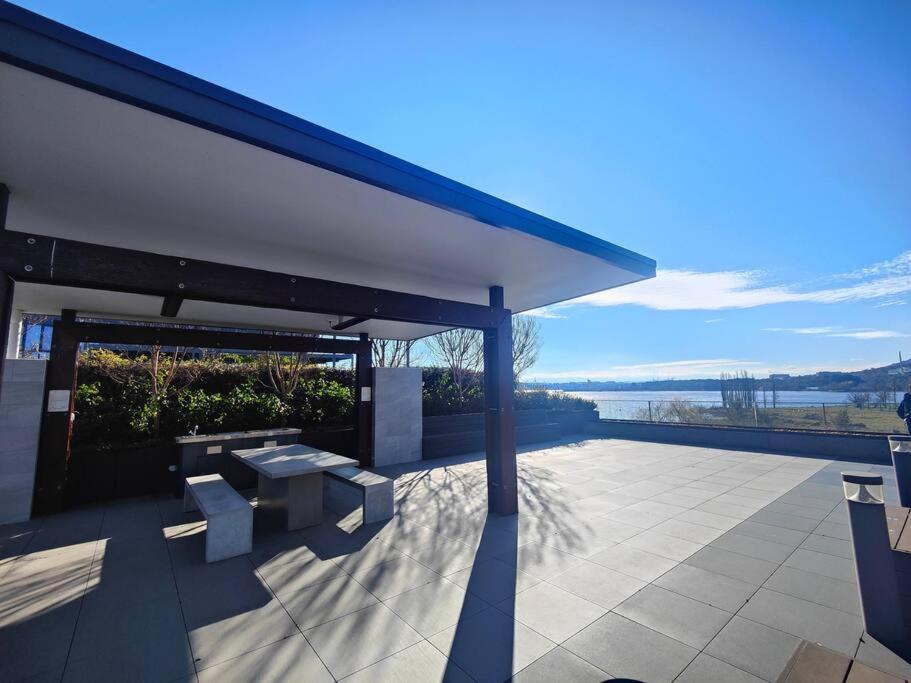 קינגסטון Lakeside Apartment, Walking Distance To Foreshore מראה חיצוני תמונה